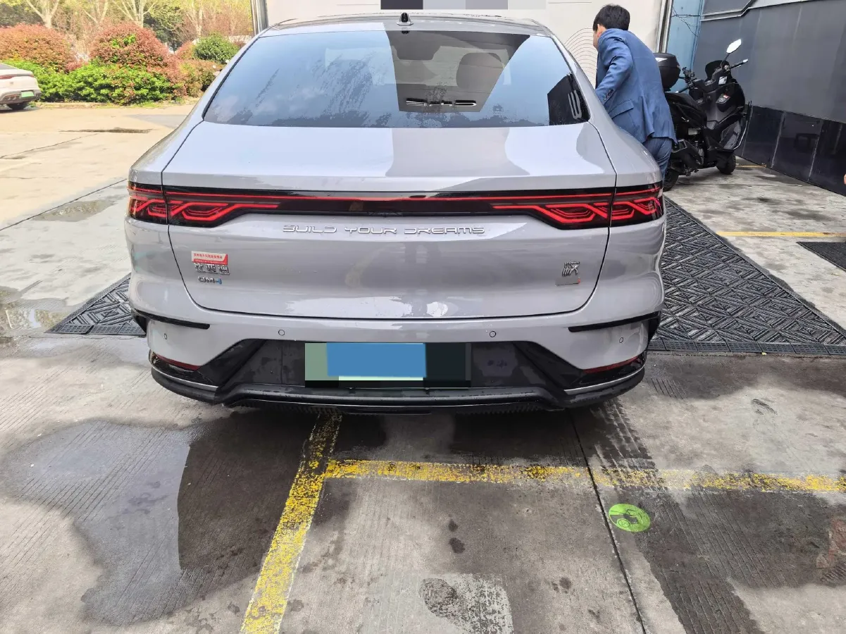 2025 BYD Han 1.5T 156HP L4 E-CVT PHEV,autocango,china used car exporter,china ev exporter,chinese used car exporter,chinese used ev exporter