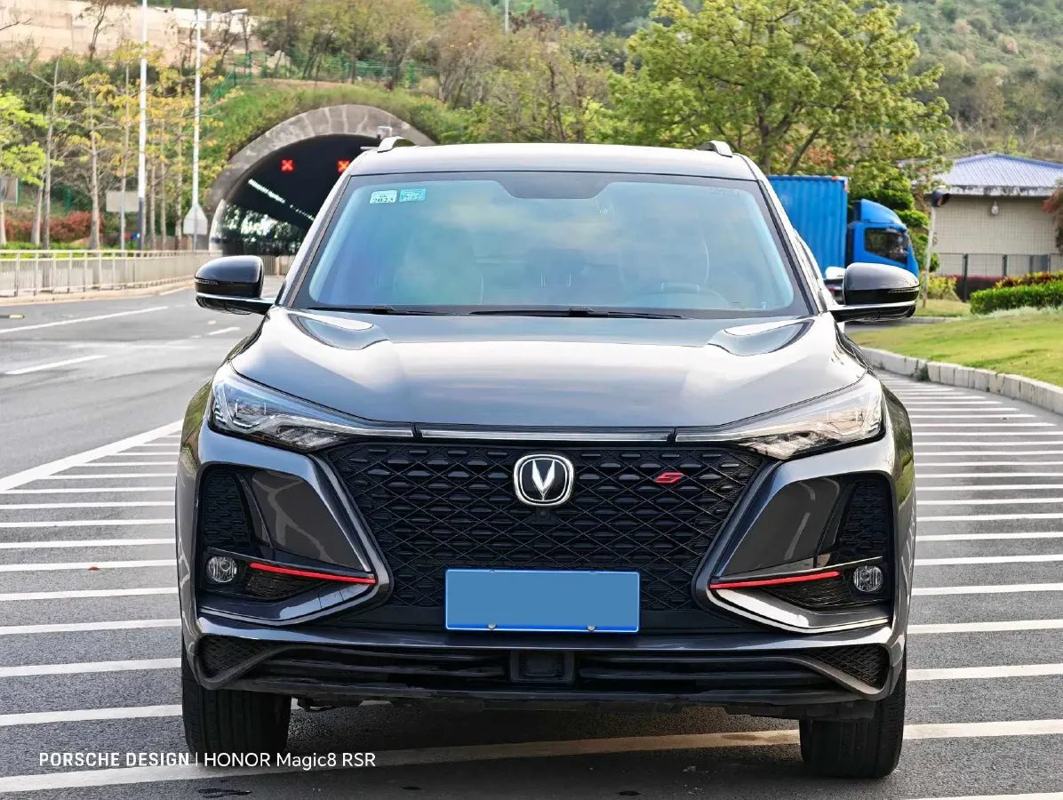 2021 ChangAn CS75 Plus 1.5T 178HP L4 6AT,autocango,china used car exporter,china ev exporter,chinese used car exporter,chinese used ev exporter
