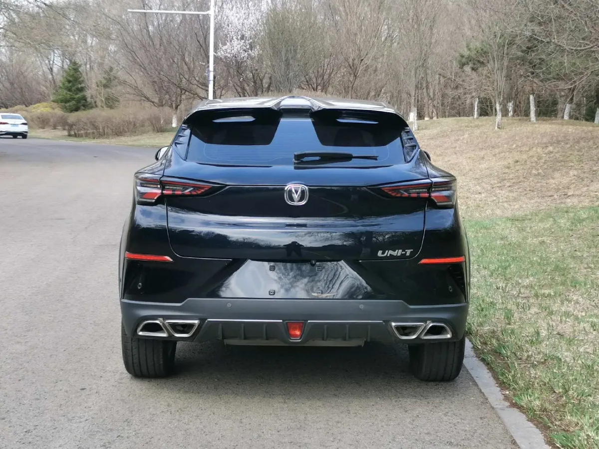 2020 ChangAn UNI-T 1.5T 180HP L4 7DCT,autocango,china used car exporter,china ev exporter,chinese used car exporter,chinese used ev exporter