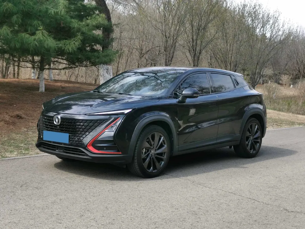 2020 ChangAn UNI-T 1.5T 180HP L4 7DCT,autocango,china used car exporter,china ev exporter,chinese used car exporter,chinese used ev exporter