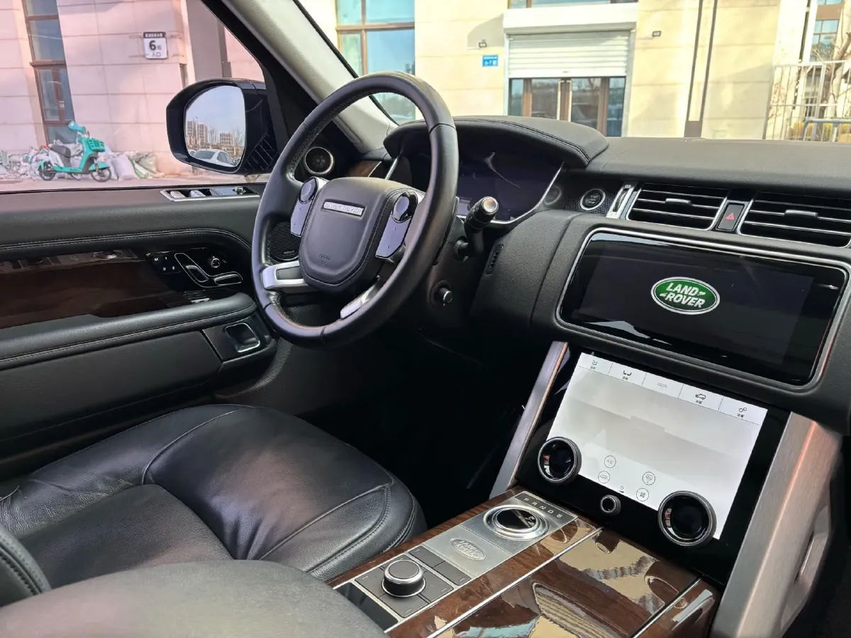 2021 Land Rover Range Rover 3.0T 360HP L6 8AT,autocango,china used car exporter,china ev exporter,chinese used car exporter,chinese used ev exporter