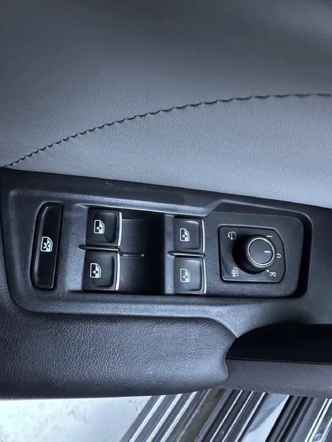 2023 Volkswagen Tayron 1.4T 150HP L4 7DCT,autocango,china used car exporter,china ev exporter,chinese used car exporter,chinese used ev exporter