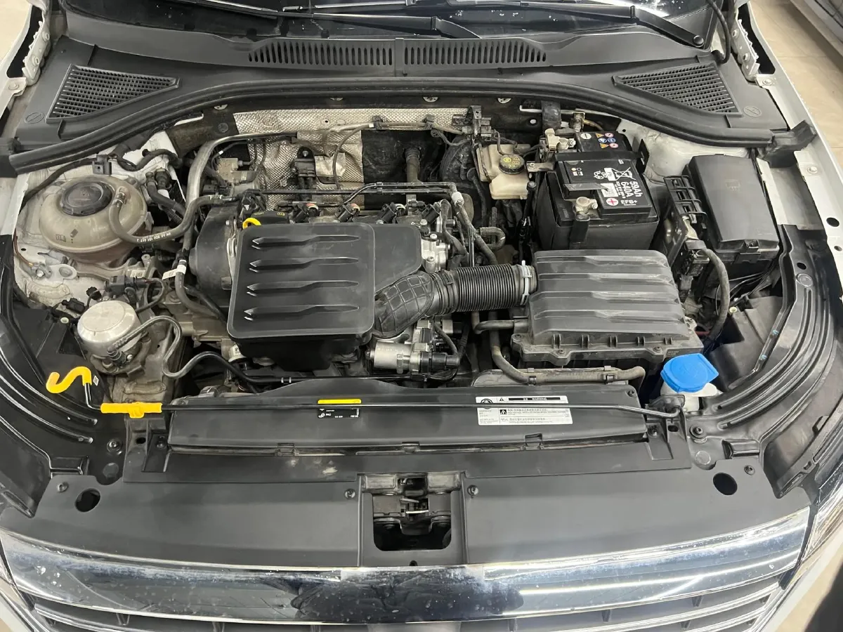 2024 Volkswagen Lavida 1.5L 110HP L4 6AT,autocango,china used car exporter,china ev exporter,chinese used car exporter,chinese used ev exporter