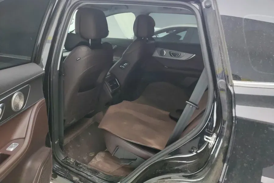 2024 Chery Tiggo 8 PRO 2.0T 254HP L4 7DCT,autocango,china used car exporter,china ev exporter,chinese used car exporter,chinese used ev exporter