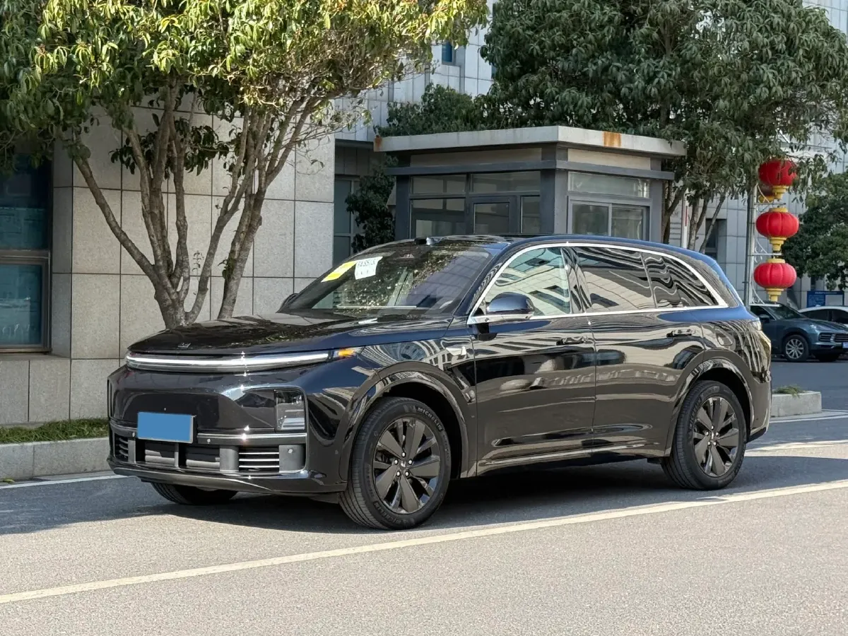 2025 Li L7 Range Extended 154HP REEV,autocango,china used car exporter,china ev exporter,chinese used car exporter,chinese used ev exporter