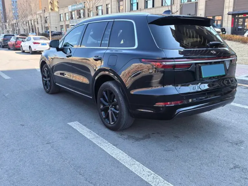 2020 Li ONE Range Extended 131HP REEV 40.5KWH,autocango,china used car exporter,china ev exporter,chinese used car exporter,chinese used ev exporter