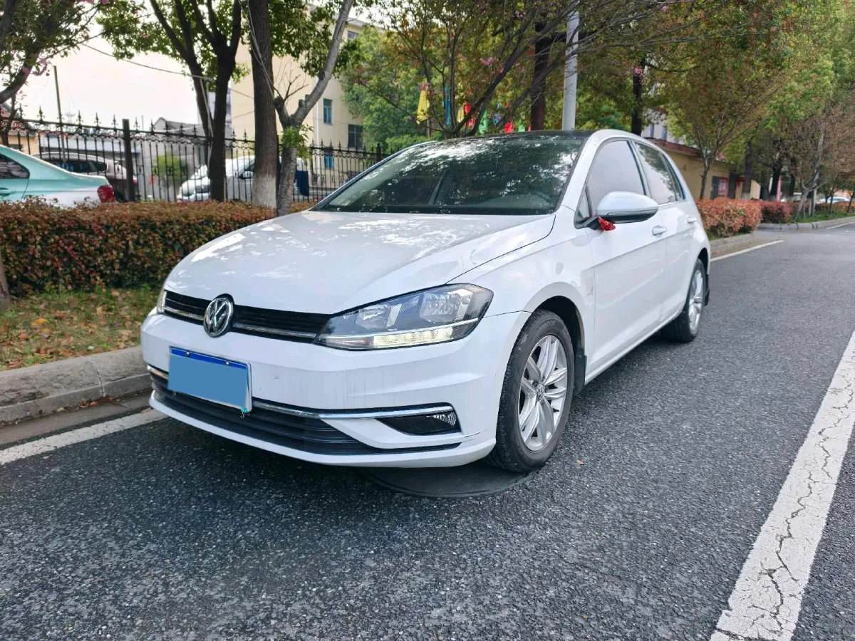 2018 Volkswagen Golf 1.6L 110HP L4 6AT,autocango,china used car exporter,china ev exporter,chinese used car exporter,chinese used ev exporter