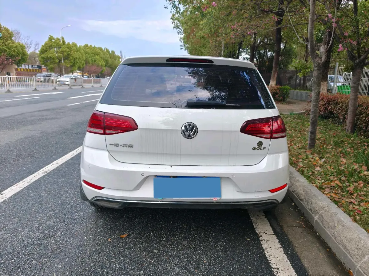 2018 Volkswagen Golf 1.6L 110HP L4 6AT,autocango,china used car exporter,china ev exporter,chinese used car exporter,chinese used ev exporter