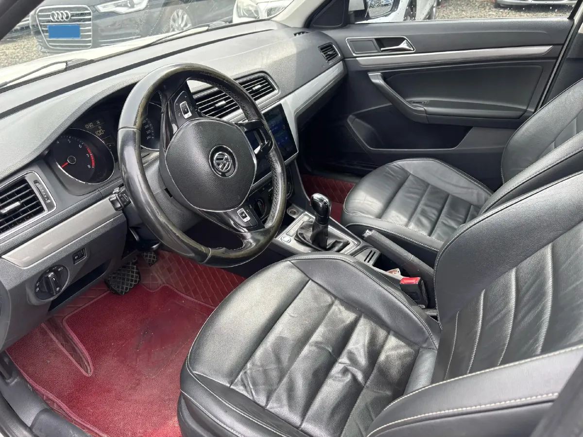 2015 Volkswagen Lavida 1.6L 110HP L4 6AT,autocango,china used car exporter,china ev exporter,chinese used car exporter,chinese used ev exporter