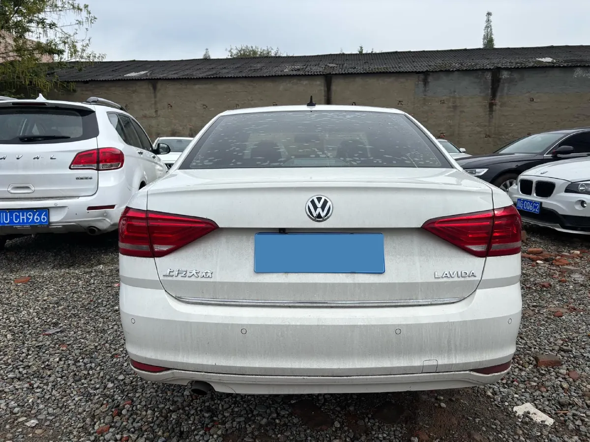 2015 Volkswagen Lavida 1.6L 110HP L4 6AT,autocango,china used car exporter,china ev exporter,chinese used car exporter,chinese used ev exporter