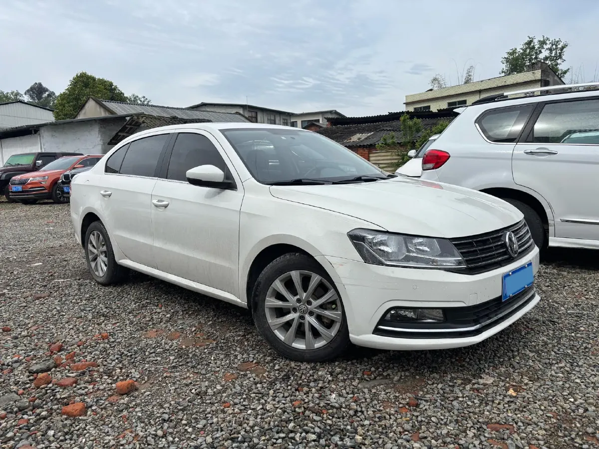 2015 Volkswagen Lavida 1.6L 110HP L4 6AT,autocango,china used car exporter,china ev exporter,chinese used car exporter,chinese used ev exporter