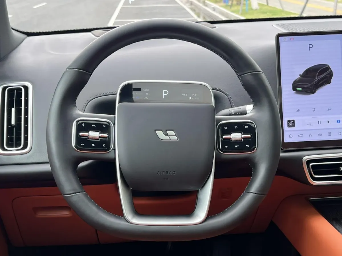 2024 Li L9 Range Extended 154HP REEV 52.3KWH,autocango,china used car exporter,china ev exporter,chinese used car exporter,chinese used ev exporter