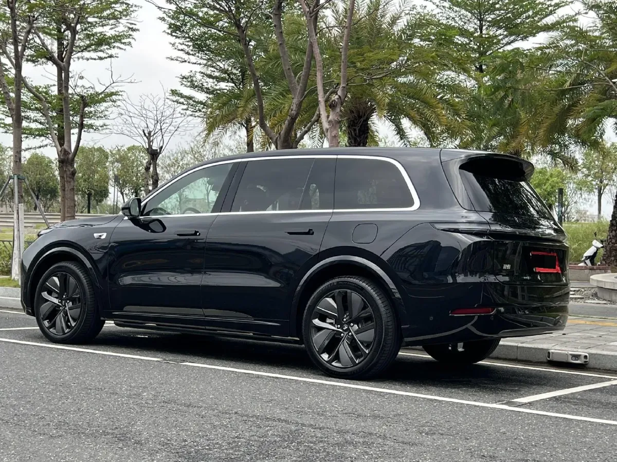 2024 Li L9 Range Extended 154HP REEV 52.3KWH,autocango,china used car exporter,china ev exporter,chinese used car exporter,chinese used ev exporter