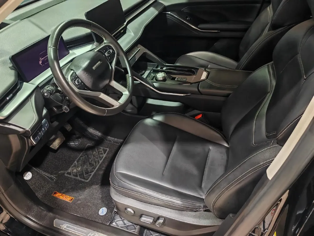 2021 Haval H6 1.5T 169HP L4 7DCT,autocango,china used car exporter,china ev exporter,chinese used car exporter,chinese used ev exporter