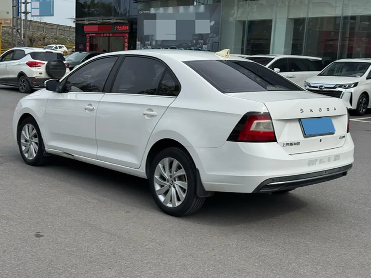 2019 SWM G01 1.5T 156HP L4 6AT,autocango,china used car exporter,china ev exporter,chinese used car exporter,chinese used ev exporter