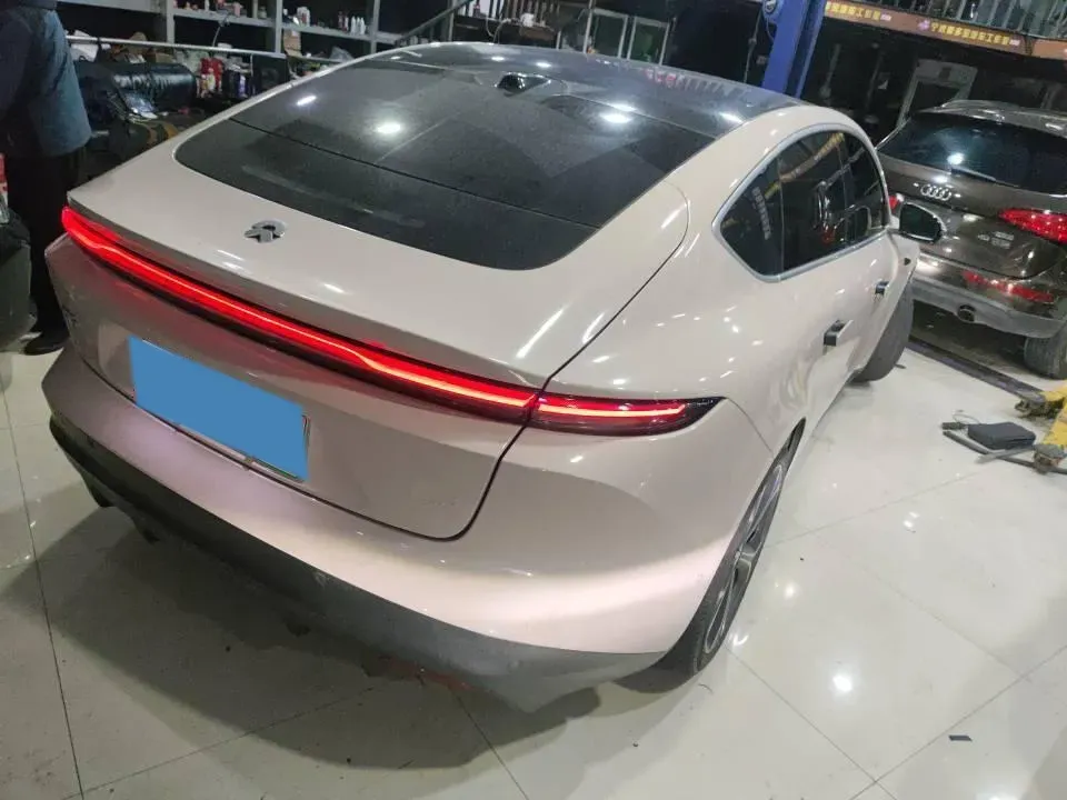 2024 NIO ET5 BEV 75KWH,autocango,china used car exporter,china ev exporter,chinese used car exporter,chinese used ev exporter