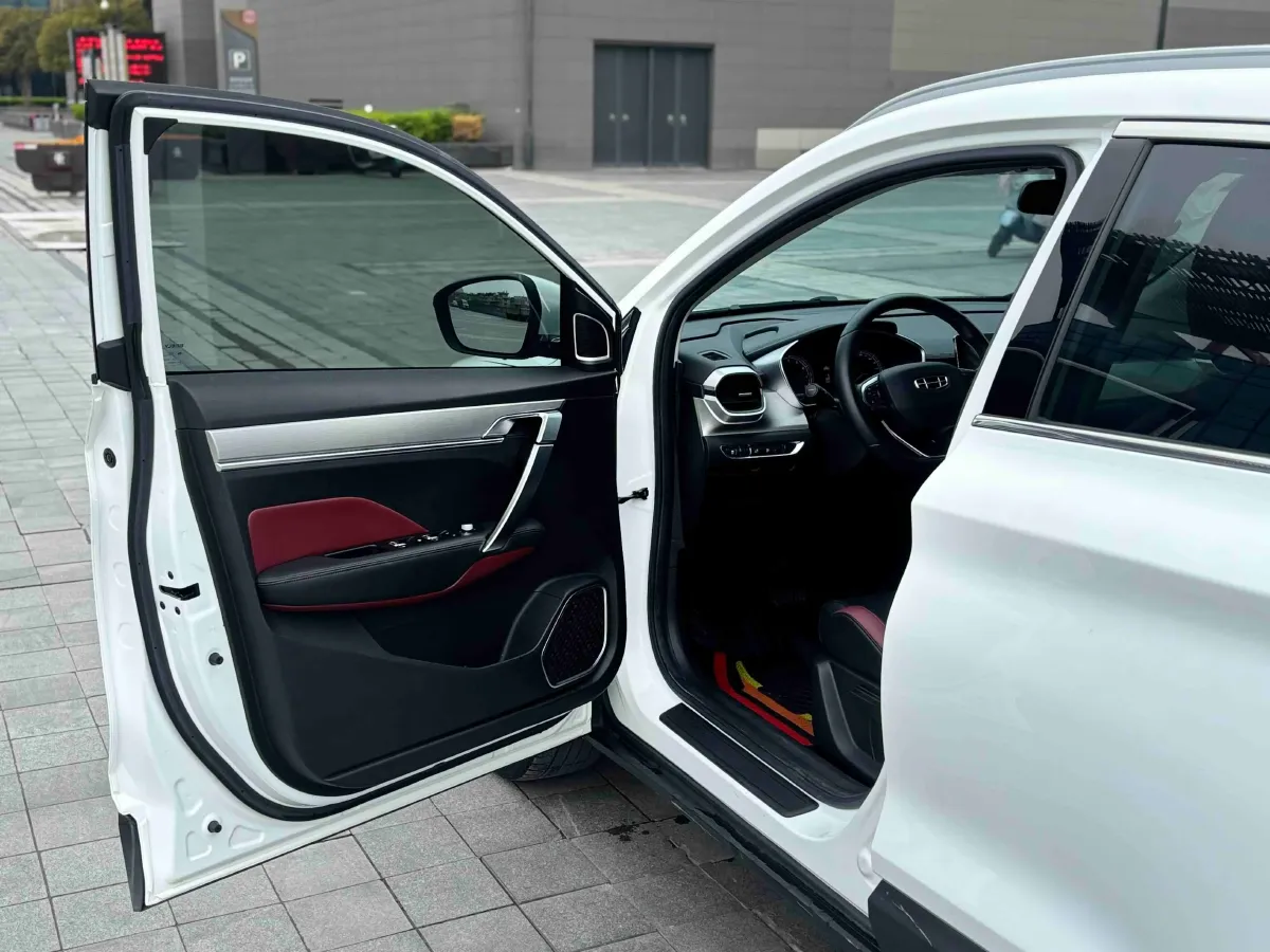 2021 Geely Coolray 1.4T 141HP L4 6DCT,autocango,china used car exporter,china ev exporter,chinese used car exporter,chinese used ev exporter