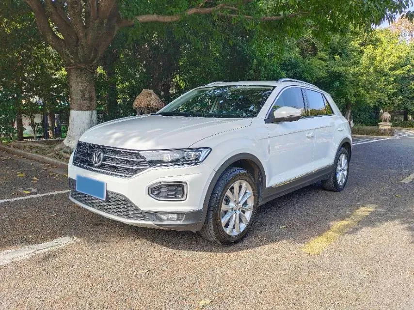 2020 Volkswagen T-Roc 1.4T 150HP L4 7DCT,autocango,china used car exporter,china ev exporter,chinese used car exporter,chinese used ev exporter