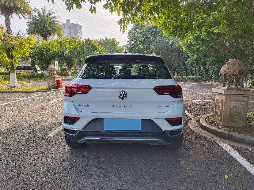 2020 Volkswagen T-Roc 1.4T 150HP L4 7DCT,autocango,china used car exporter,china ev exporter,chinese used car exporter,chinese used ev exporter
