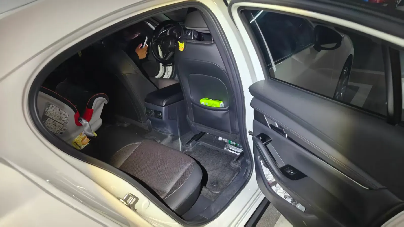 2022 Mazda 3 Axela 2.0L 158HP L4 6AT,autocango,china used car exporter,china ev exporter,chinese used car exporter,chinese used ev exporter