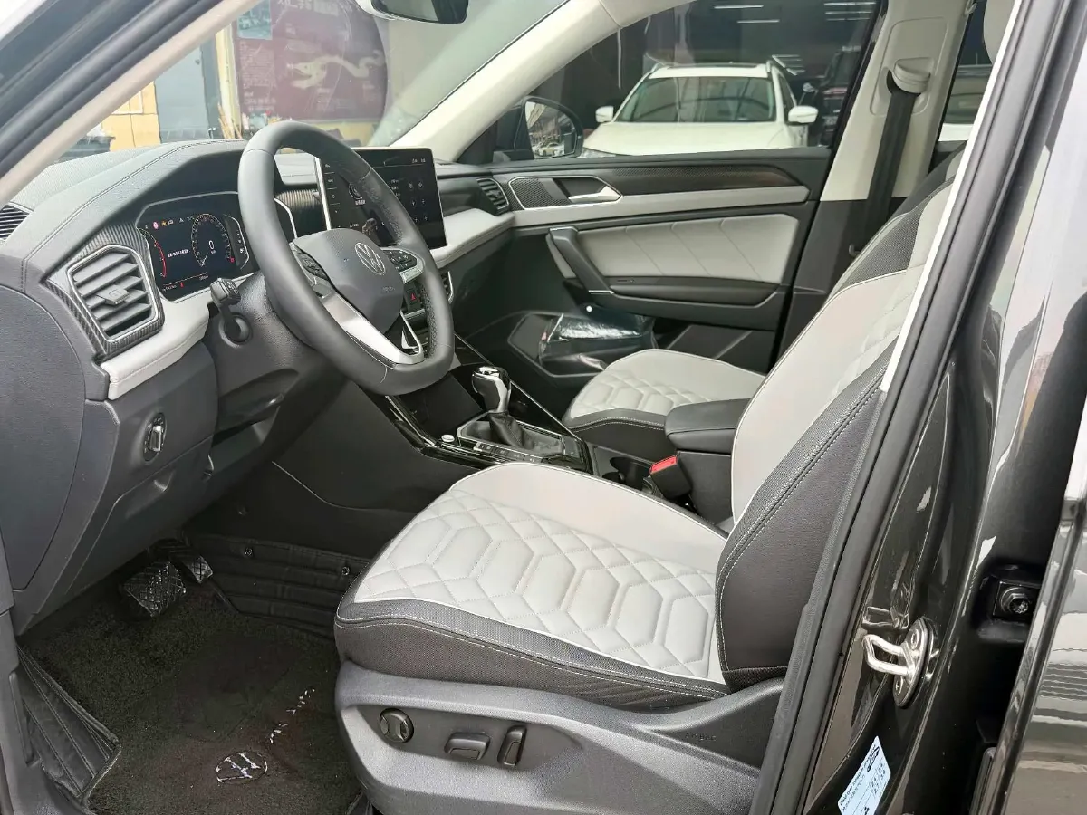 2023 Volkswagen Tayron 2.0T 186HP L4 7DCT,autocango,china used car exporter,china ev exporter,chinese used car exporter,chinese used ev exporter