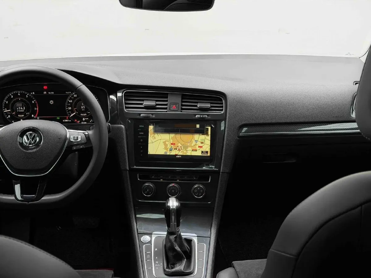 2020 Volkswagen Golf 1.4T 150HP L4 7DCT,autocango,china used car exporter,china ev exporter,chinese used car exporter,chinese used ev exporter