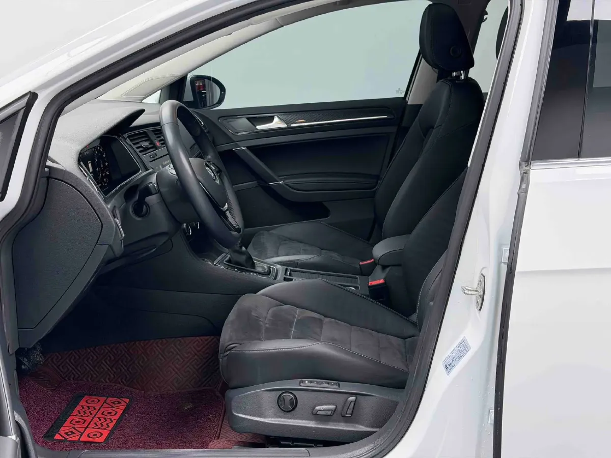 2020 Volkswagen Golf 1.4T 150HP L4 7DCT,autocango,china used car exporter,china ev exporter,chinese used car exporter,chinese used ev exporter