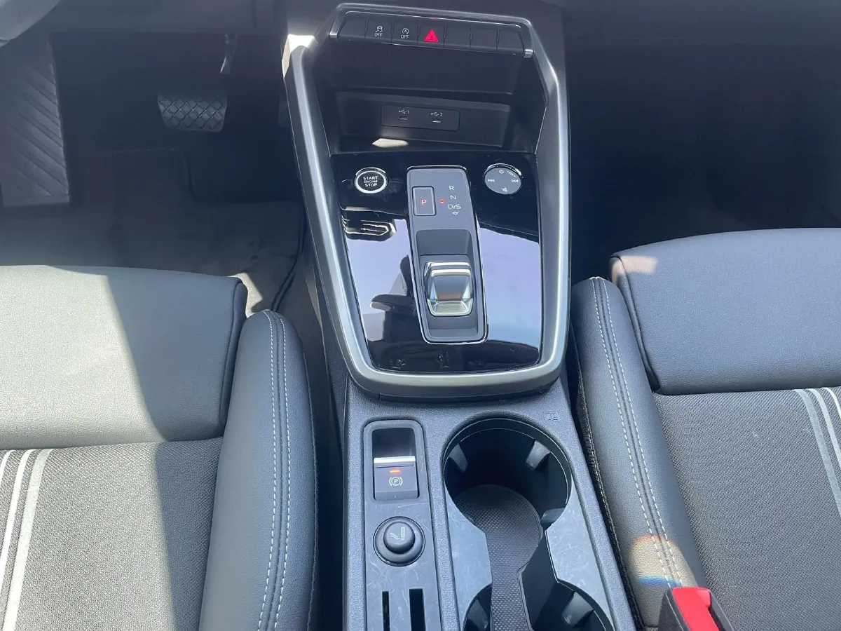 2022 Audi A3 1.4T 150HP L4 7DCT,autocango,china used car exporter,china ev exporter,chinese used car exporter,chinese used ev exporter