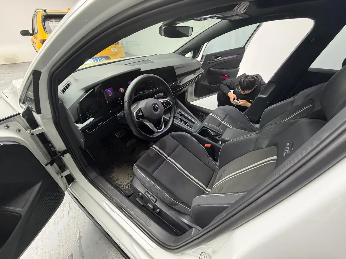 2021 Volkswagen Golf 1.4T 150HP L4 7DCT,autocango,china used car exporter,china ev exporter,chinese used car exporter,chinese used ev exporter