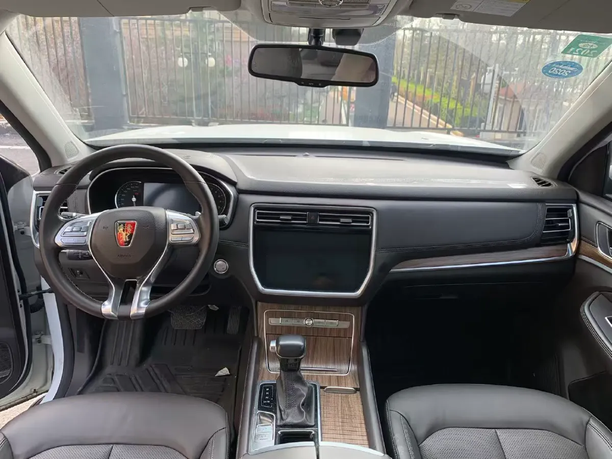 2018 Roewe RX5 2.0T 220HP L4 6DCT,autocango,china used car exporter,china ev exporter,chinese used car exporter,chinese used ev exporter