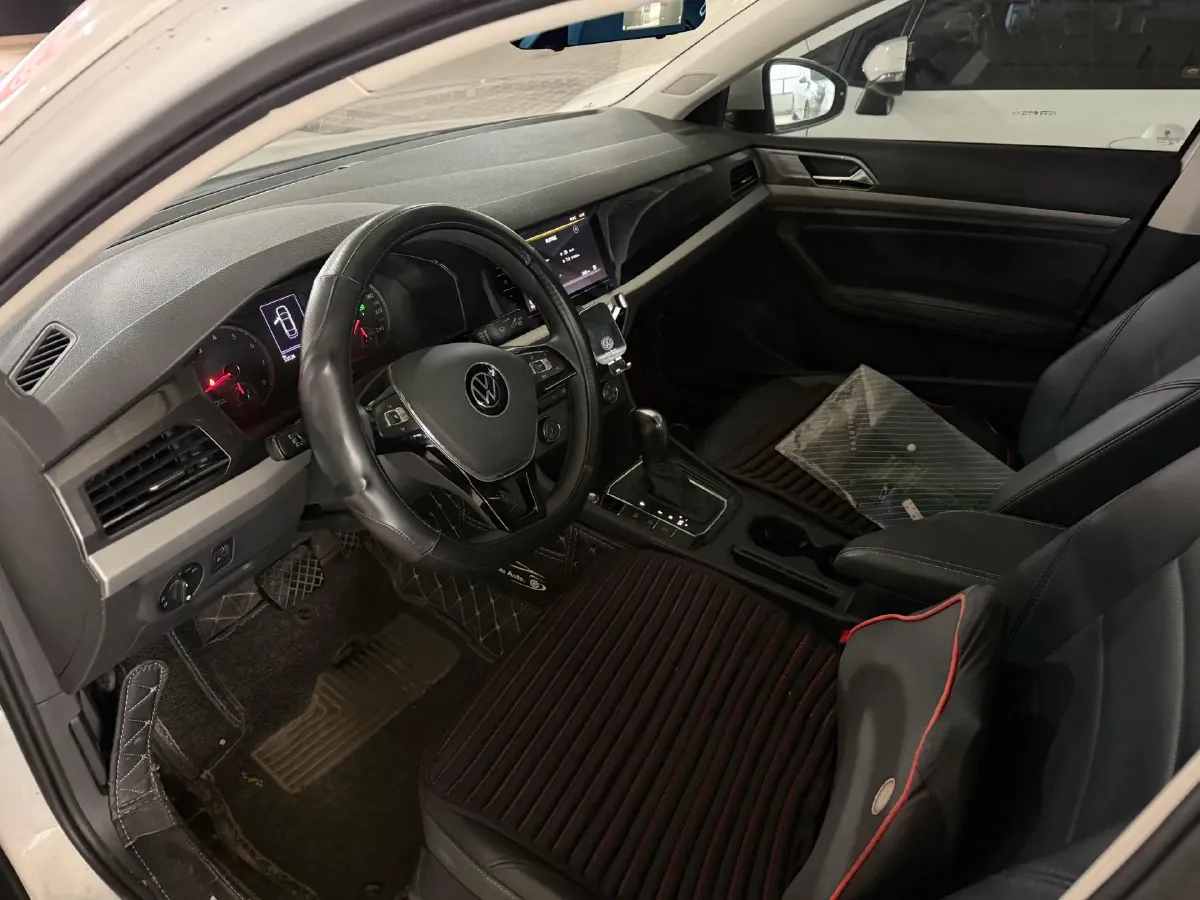 2021 Volkswagen Lavida 1.5L 113HP L4 6AT,autocango,china used car exporter,china ev exporter,chinese used car exporter,chinese used ev exporter