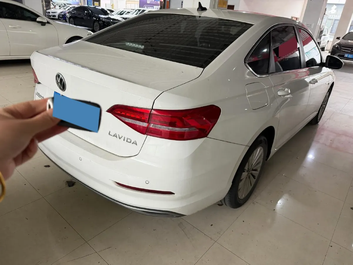 2021 Volkswagen Lavida 1.5L 113HP L4 6AT,autocango,china used car exporter,china ev exporter,chinese used car exporter,chinese used ev exporter