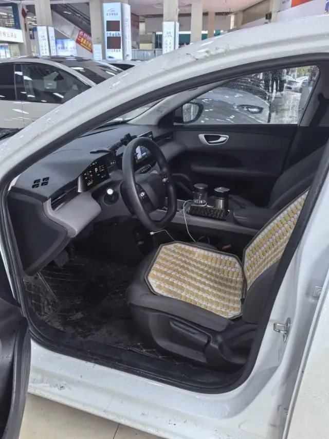 2025 Roewe D6 BEV,autocango,china used car exporter,china ev exporter,chinese used car exporter,chinese used ev exporter