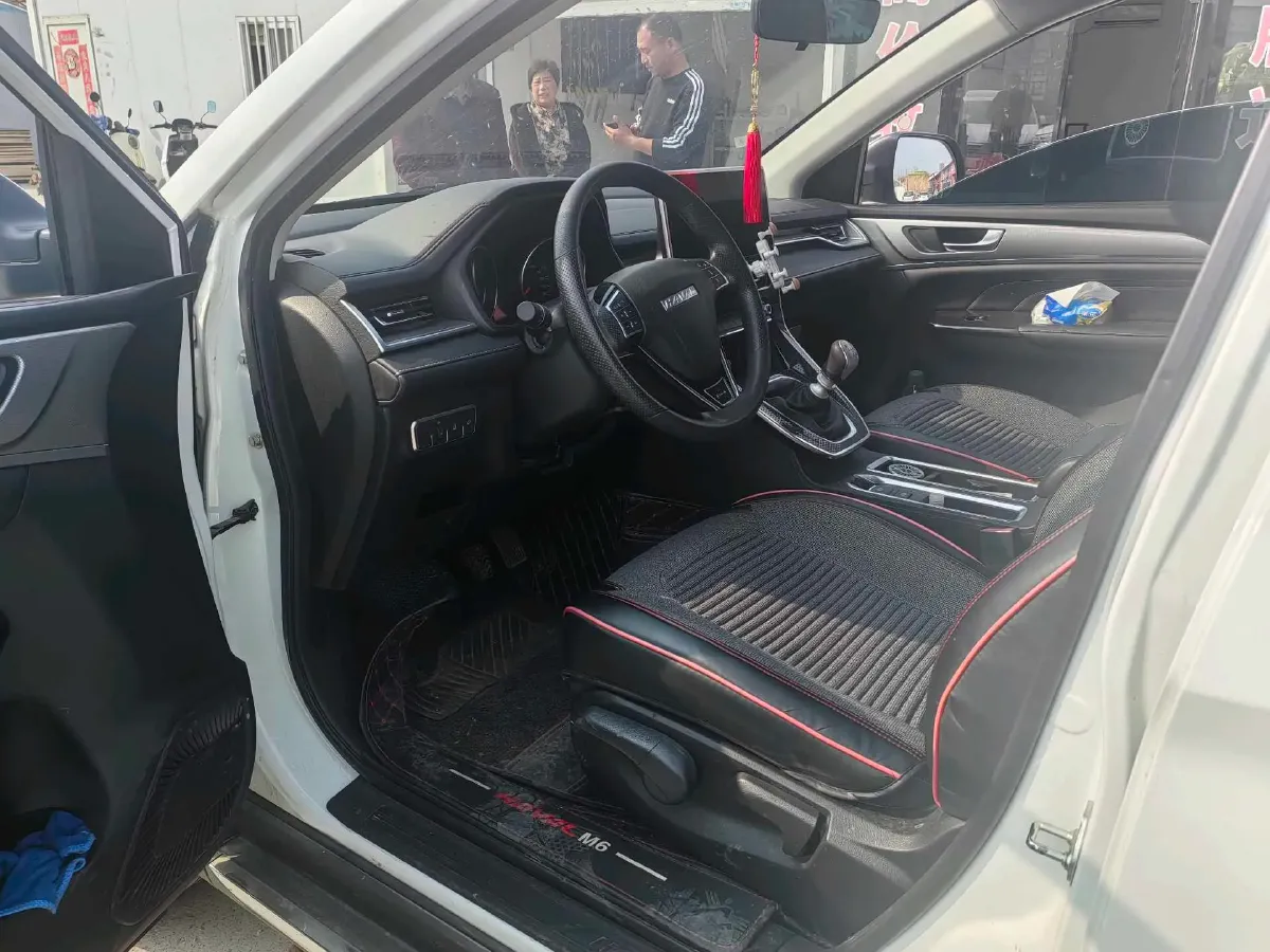 2021 Haval M6 1.5T 150HP L4 6MT,autocango,china used car exporter,china ev exporter,chinese used car exporter,chinese used ev exporter