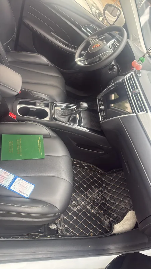 2020 Roewe i5 1.5L 120HP L4 CVT,autocango,china used car exporter,china ev exporter,chinese used car exporter,chinese used ev exporter