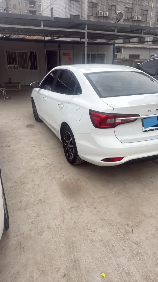 2020 Roewe i5 1.5L 120HP L4 CVT,autocango,china used car exporter,china ev exporter,chinese used car exporter,chinese used ev exporter