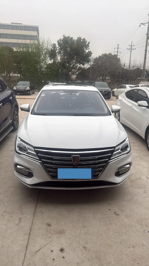 2020 Roewe i5 1.5L 120HP L4 CVT,autocango,china used car exporter,china ev exporter,chinese used car exporter,chinese used ev exporter