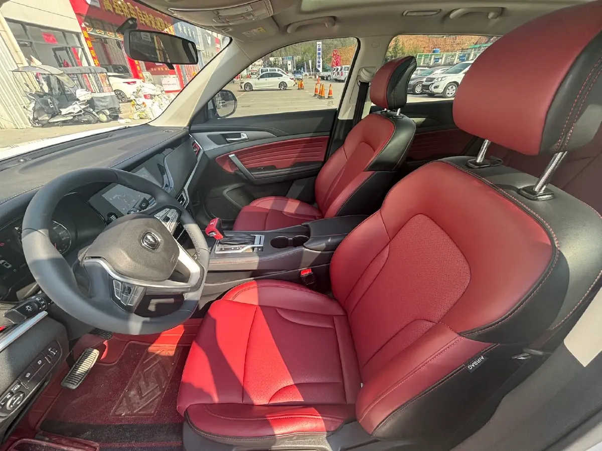 2019 ChangAn CS35 Plus 1.4T 158HP L4 7DCT,autocango,china used car exporter,china ev exporter,chinese used car exporter,chinese used ev exporter