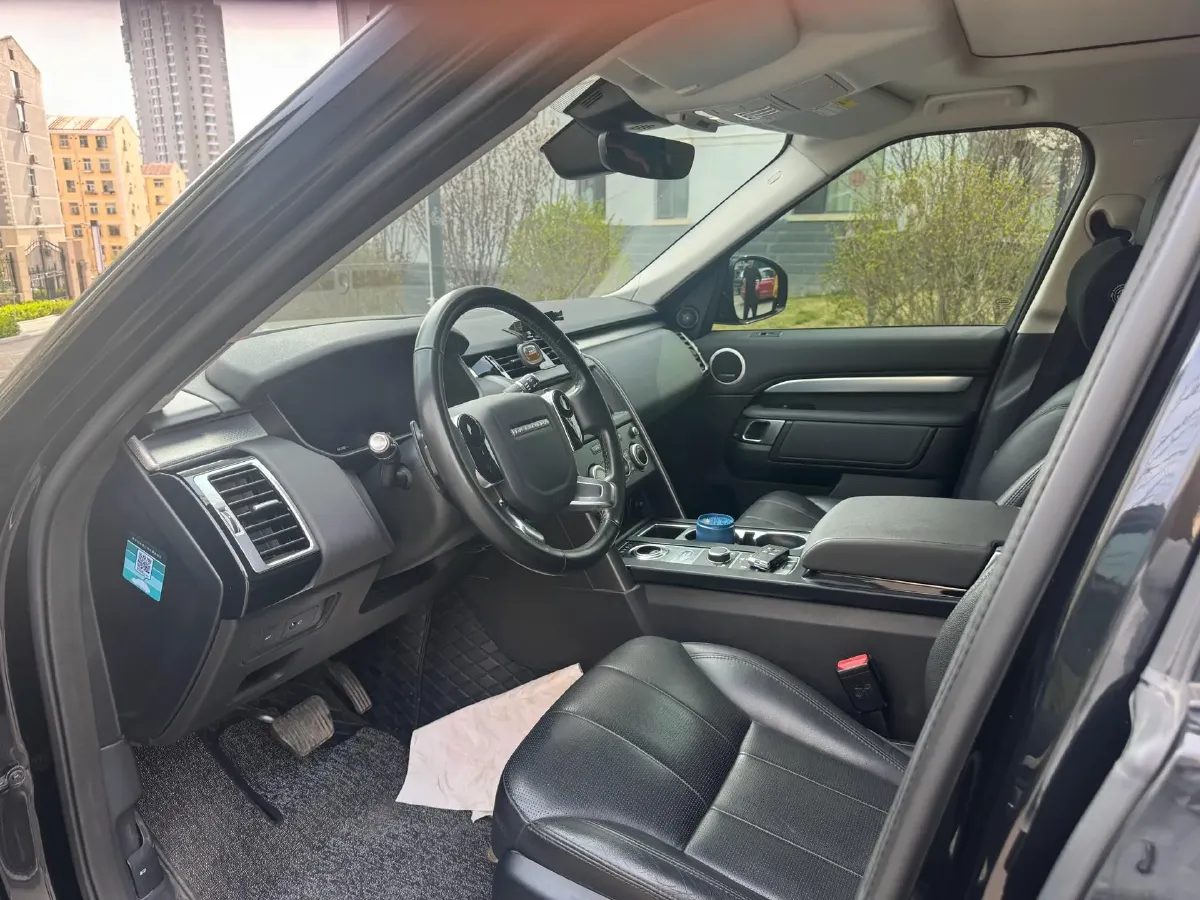 2020 Land Rover Discovery 3.0T 340HP V6 8AT,autocango,china used car exporter,china ev exporter,chinese used car exporter,chinese used ev exporter