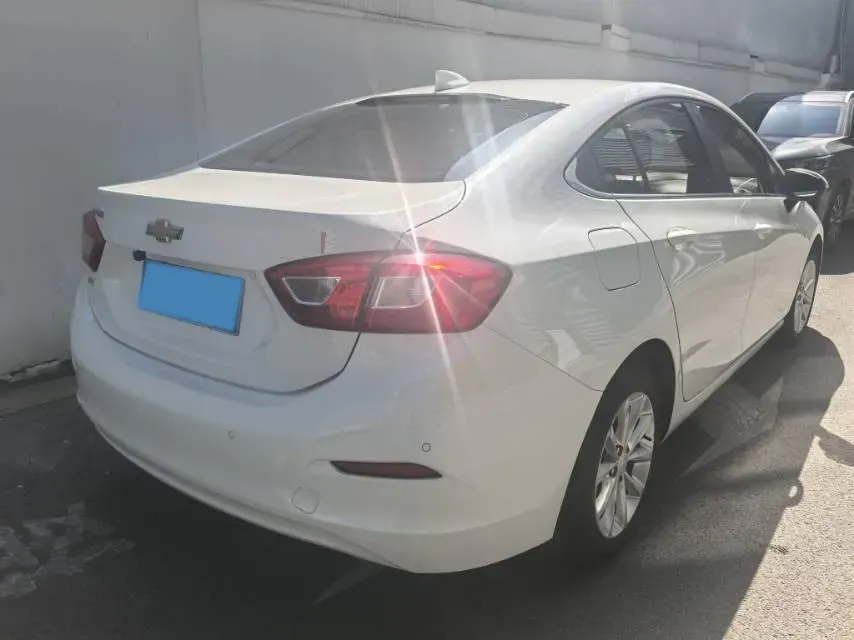 2018 Chevrolet Cruze 1.5L 114HP L4 6AT,autocango,china used car exporter,china ev exporter,chinese used car exporter,chinese used ev exporter