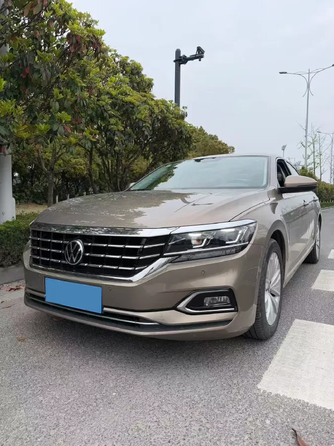 2020 Volkswagen Passat 1.4T 150HP L4 7DCT,autocango,china used car exporter,china ev exporter,chinese used car exporter,chinese used ev exporter