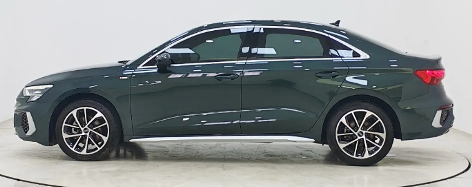 2022 Audi A3 1.4T 150HP L4 7DCT,autocango,china used car exporter,china ev exporter,chinese used car exporter,chinese used ev exporter