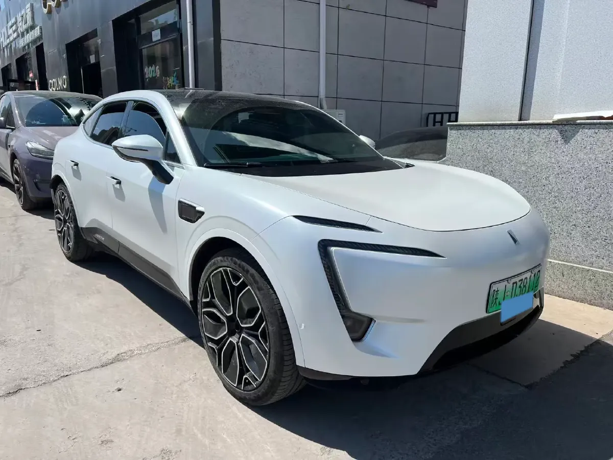 2023 Avatr 11 BEV 90KWH,autocango,china used car exporter,china ev exporter,chinese used car exporter,chinese used ev exporter