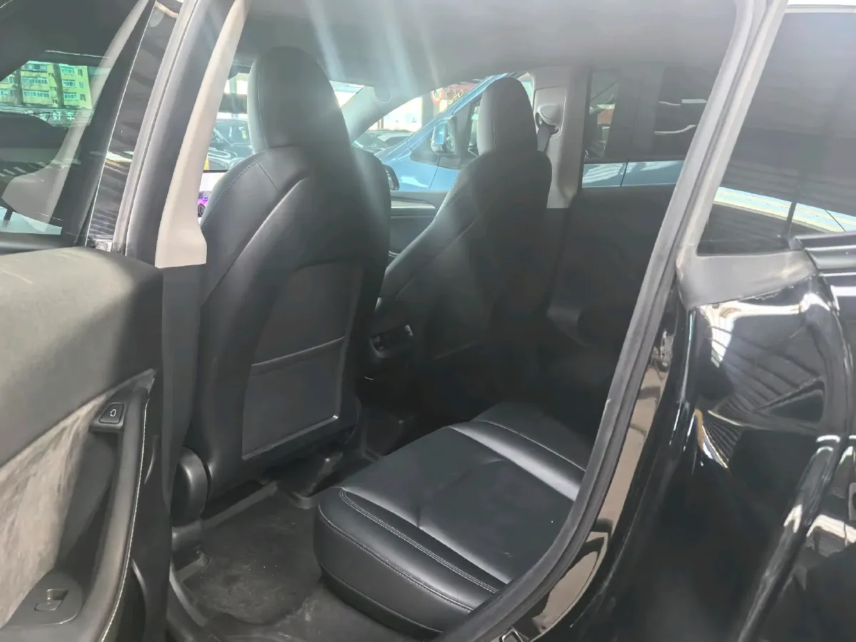 2023 Tesla Model Y BEV 78.4KWH,autocango,china used car exporter,china ev exporter,chinese used car exporter,chinese used ev exporter