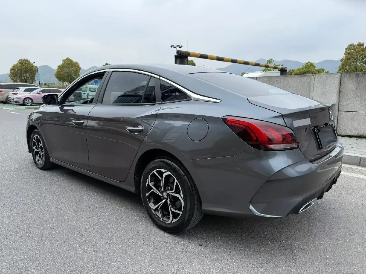 2022 MG 5 1.5L 120HP L4 CVT,autocango,china used car exporter,china ev exporter,chinese used car exporter,chinese used ev exporter