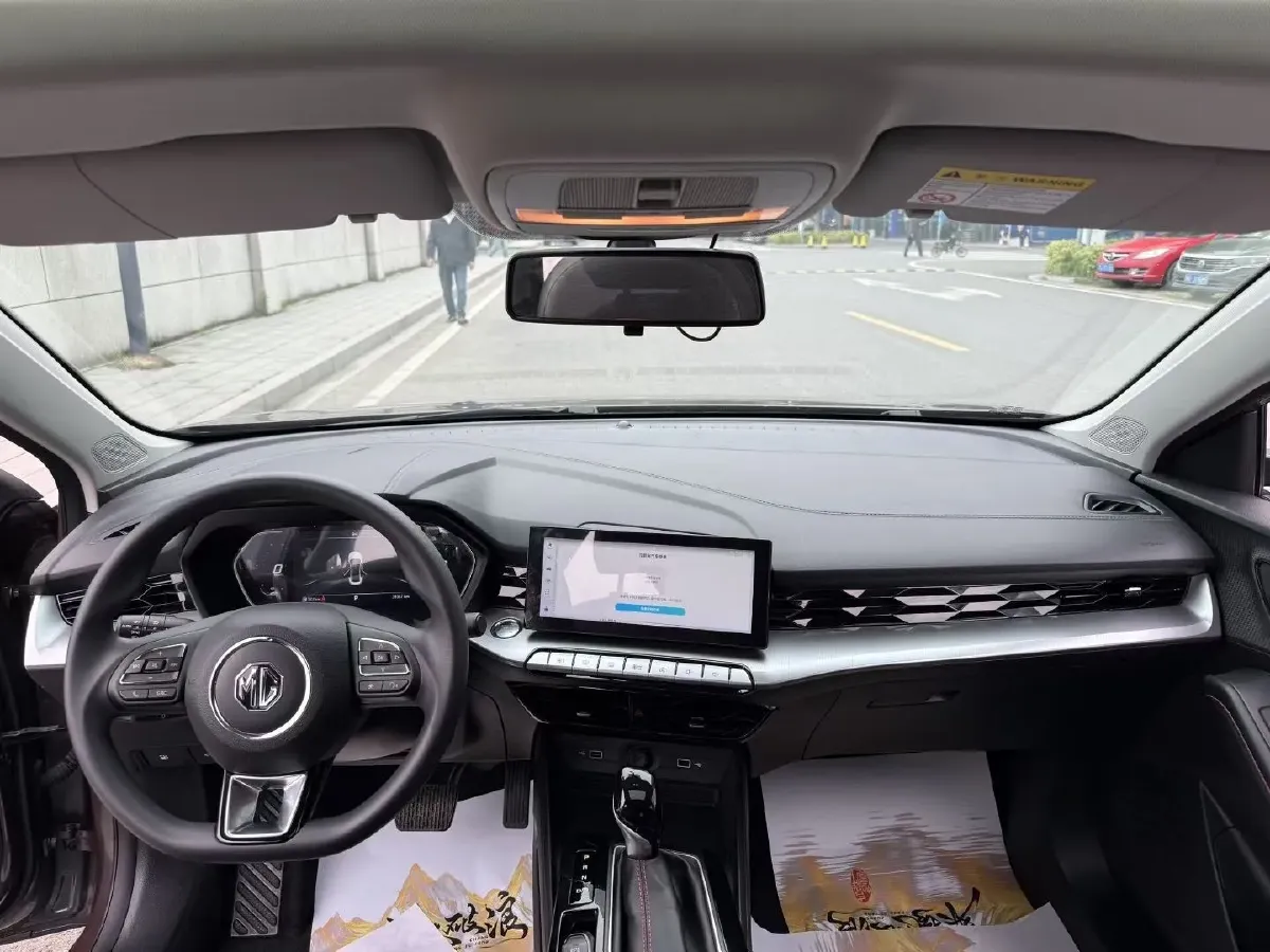 2022 MG 5 1.5L 120HP L4 CVT,autocango,china used car exporter,china ev exporter,chinese used car exporter,chinese used ev exporter