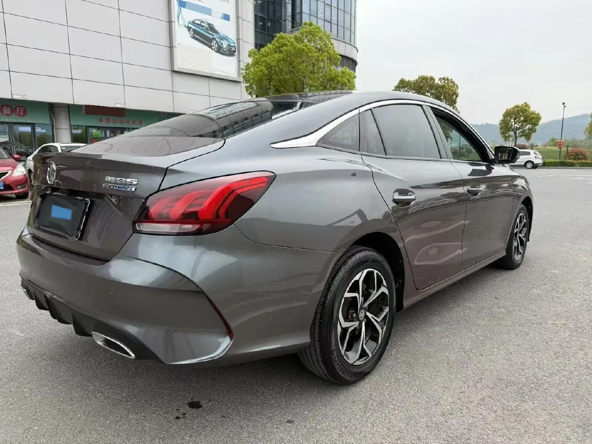 2022 MG 5 1.5L 120HP L4 CVT,autocango,china used car exporter,china ev exporter,chinese used car exporter,chinese used ev exporter