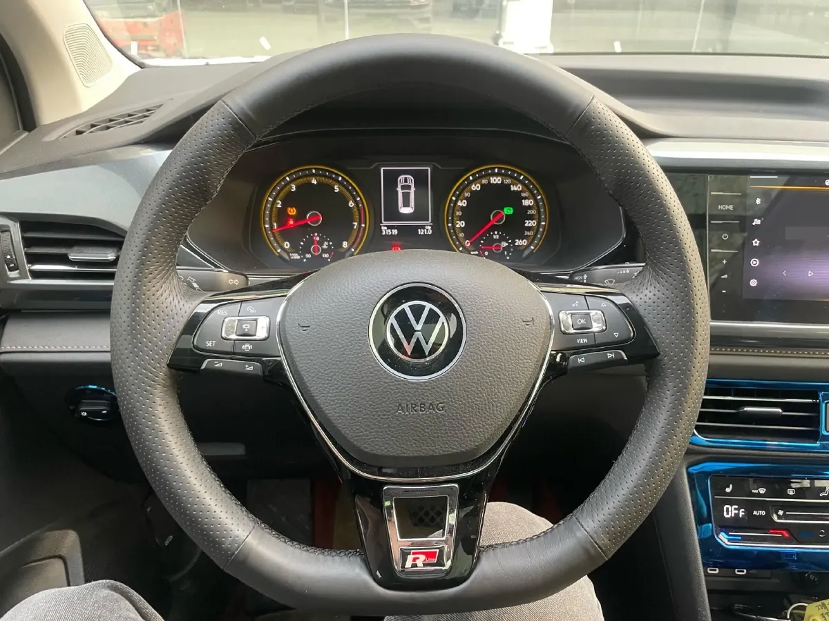 2022 Volkswagen Tharu 1.4T 150HP L4 7DCT,autocango,china used car exporter,china ev exporter,chinese used car exporter,chinese used ev exporter