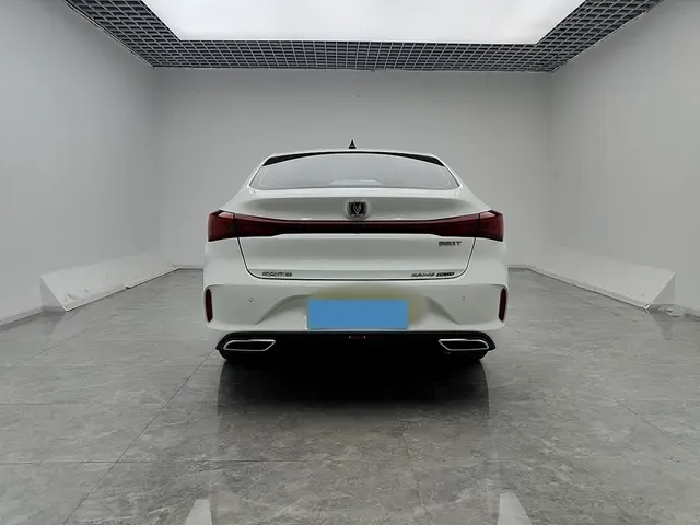 2023 ChangAn Eado 1.4T 160HP L4 7DCT,autocango,china used car exporter,china ev exporter,chinese used car exporter,chinese used ev exporter