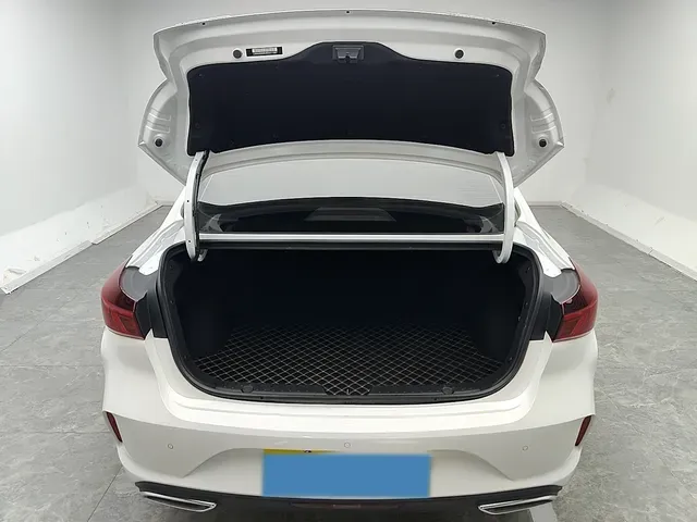 2023 ChangAn Eado 1.4T 160HP L4 7DCT,autocango,china used car exporter,china ev exporter,chinese used car exporter,chinese used ev exporter